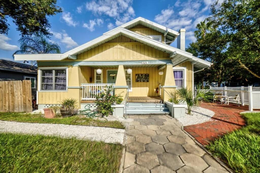 St Pete Vacation Rentals St. Petersburg Luaran gambar