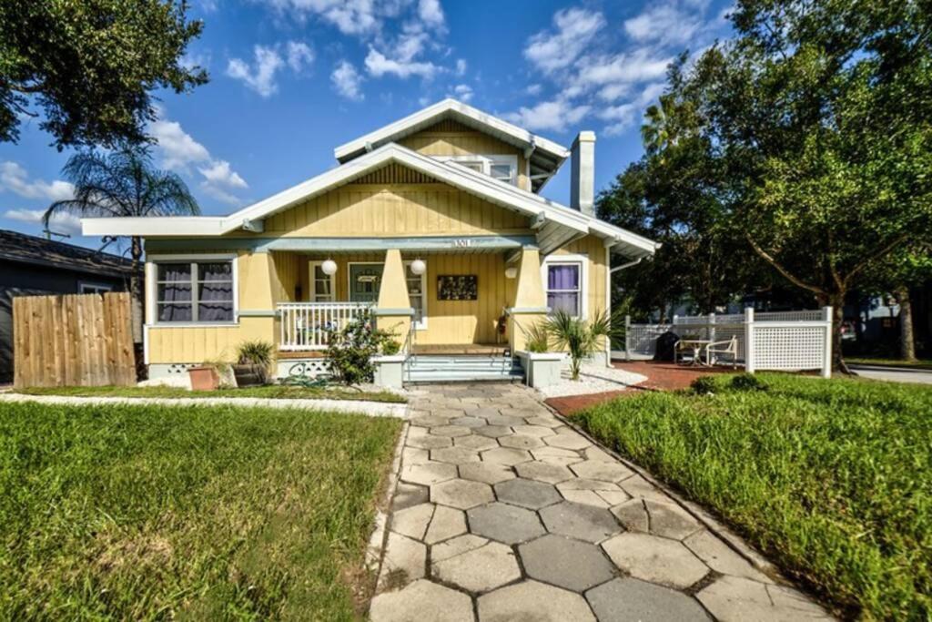 St Pete Vacation Rentals St. Petersburg Luaran gambar