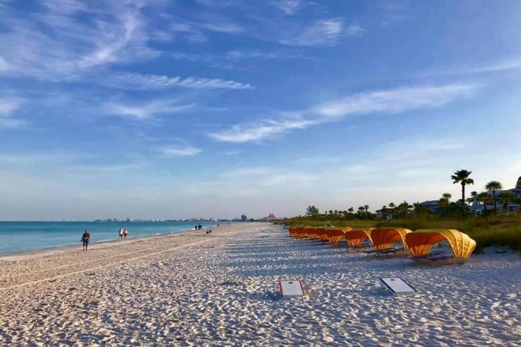 St Pete Vacation Rentals St. Petersburg Luaran gambar